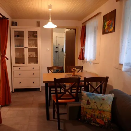 Сasa de vacaciones Hisa Varleh